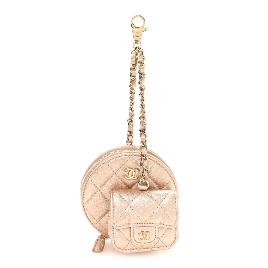 【中古】Metallic Lambskin Quilted Round Clip On Coin Purse Airpods Case Gold